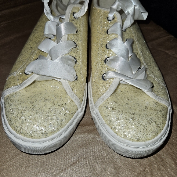 Dress Barn Studio sparkly sneakers. - Picture 4 of 8